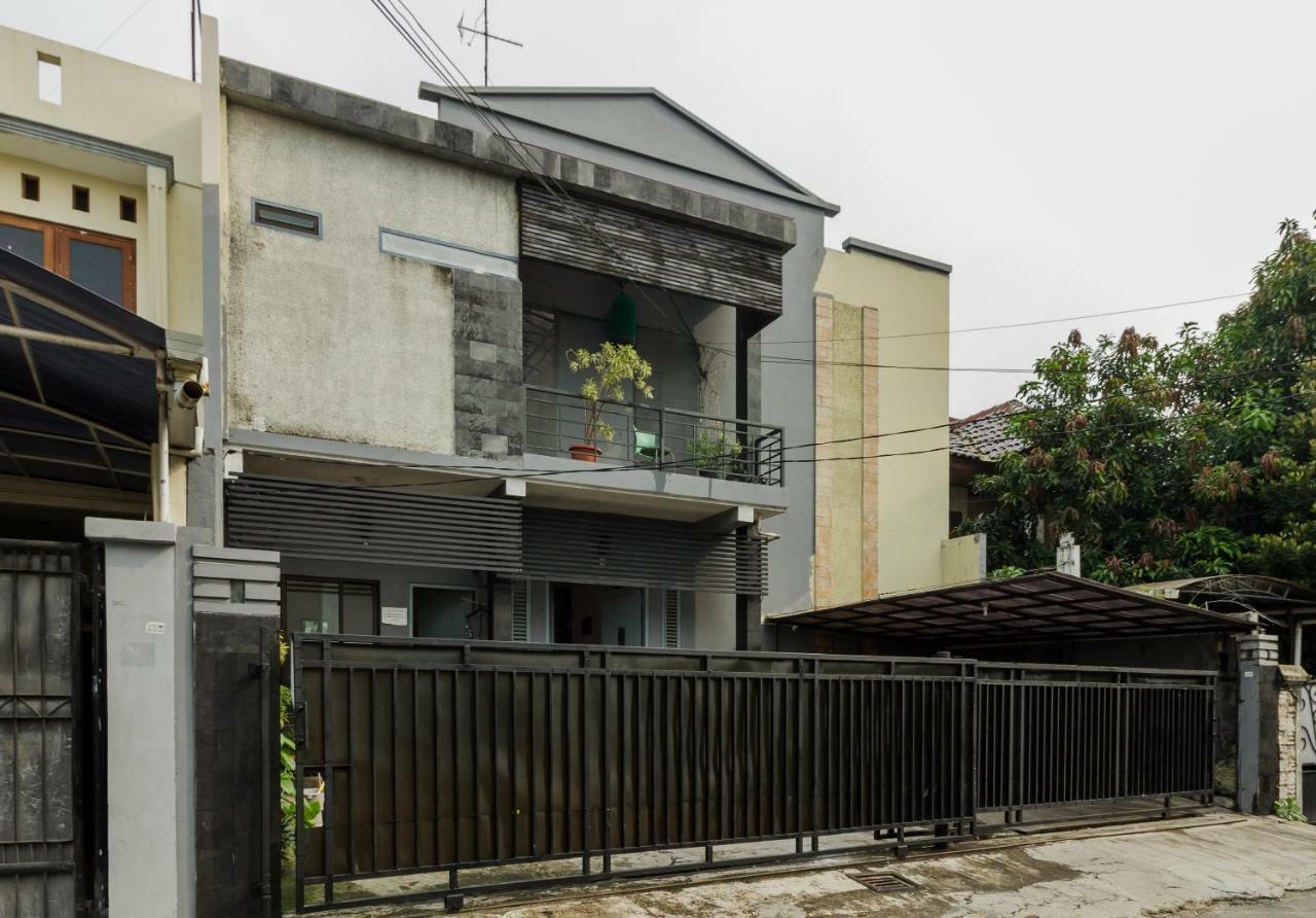 Reddoorz Syariah Near Pondok Indah Mall 3 Jacarta Exterior foto